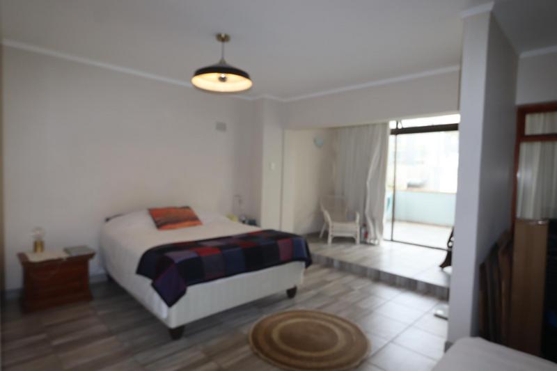 To Let 2 Bedroom Property for Rent in Sea Point Western Cape